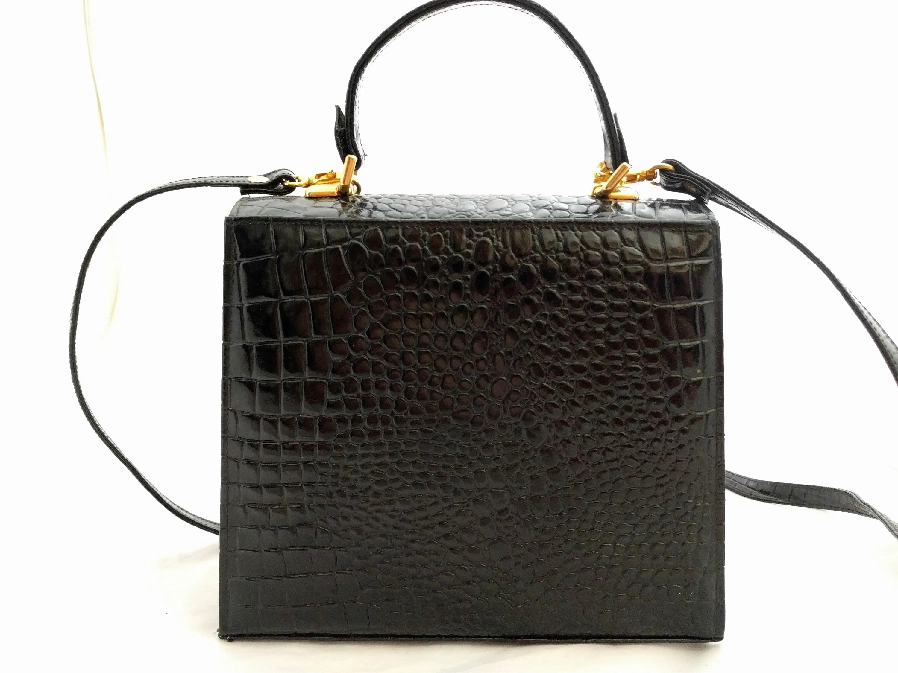 1980s Black Embossed Leather Handbag – Elegant Shoulder Bag, Classic 80s Style, Beautiful Textured Leather